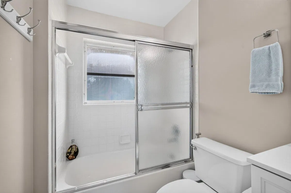  Residence photo 52