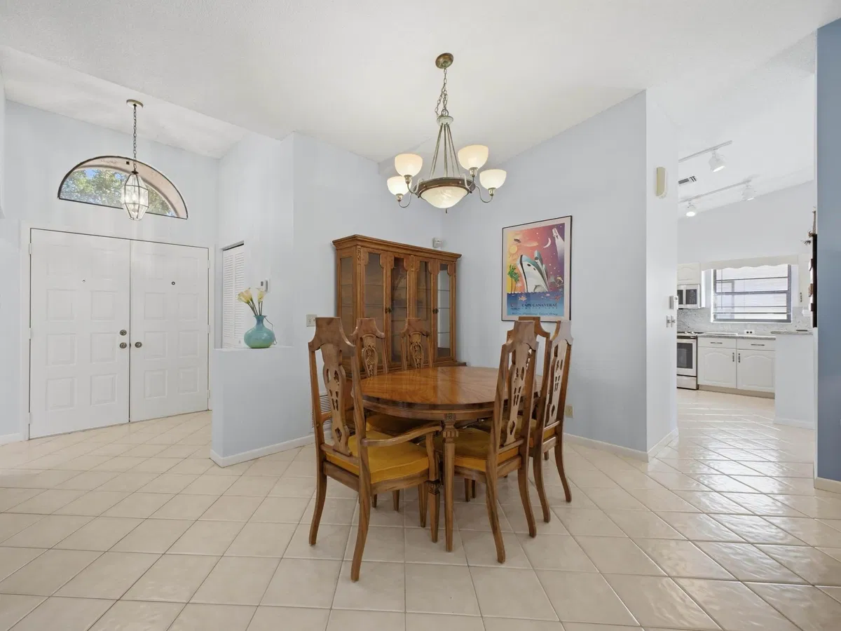 Residence photo 55