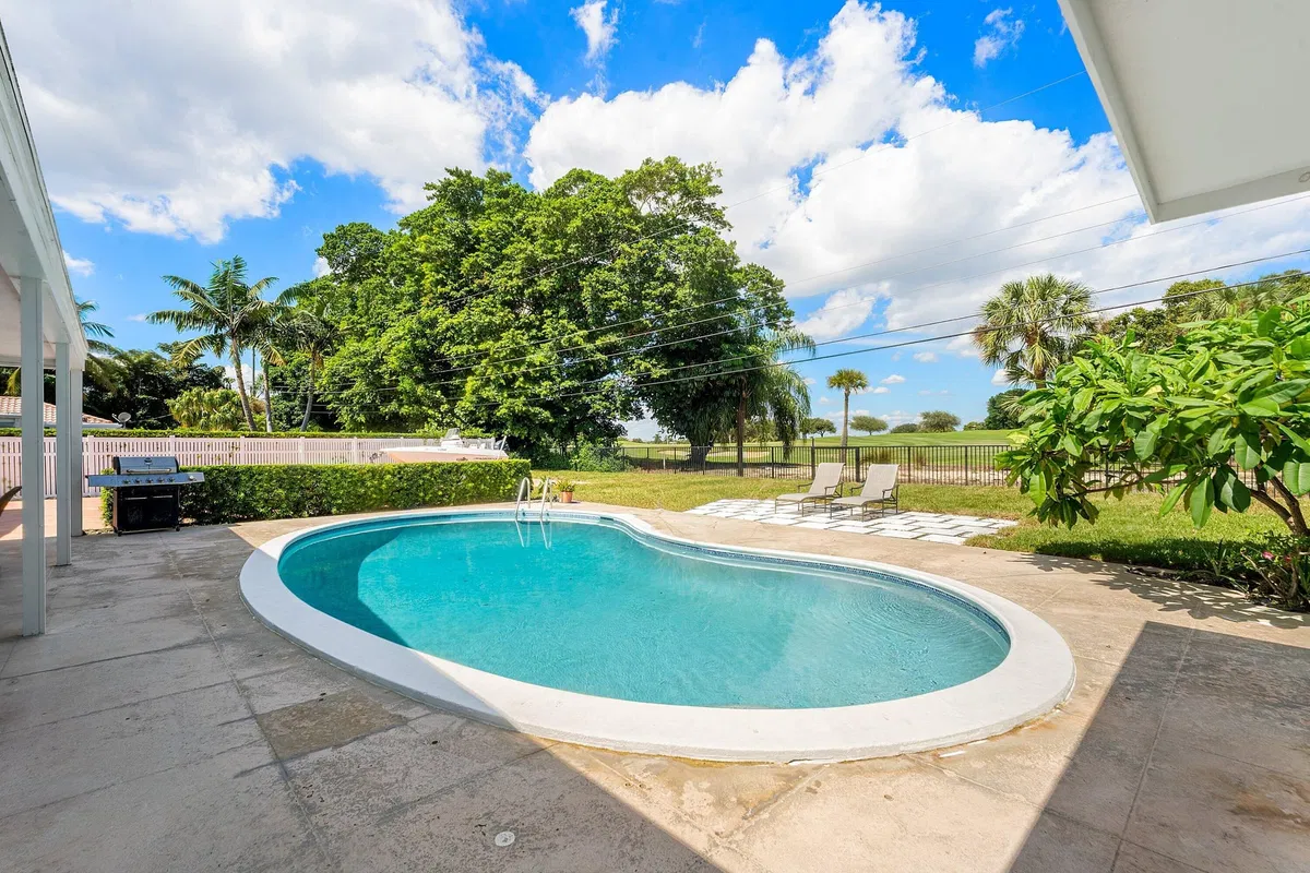 North Palm Beach Country Club Residence photo 28
