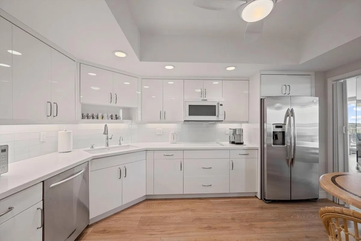 Sloan's Curve Palm Beach Unit 307N photo 7