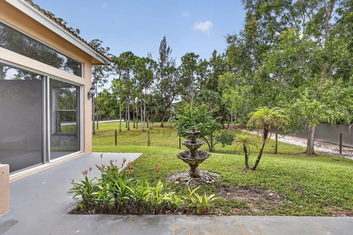 Residence photo 40