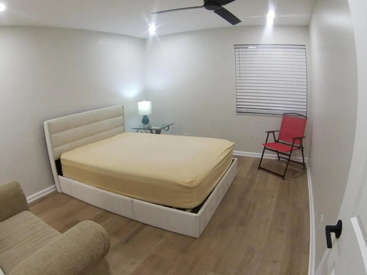 Residence photo 16