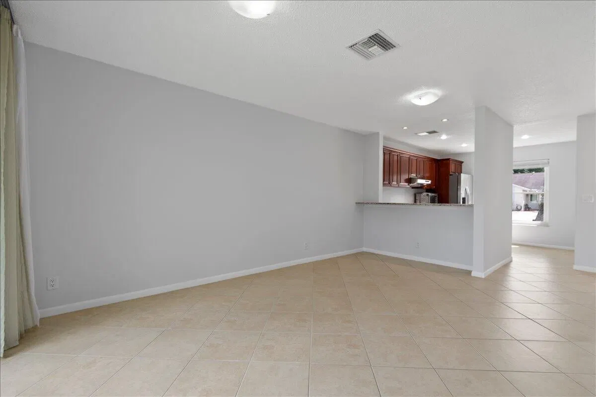 Residence photo 7