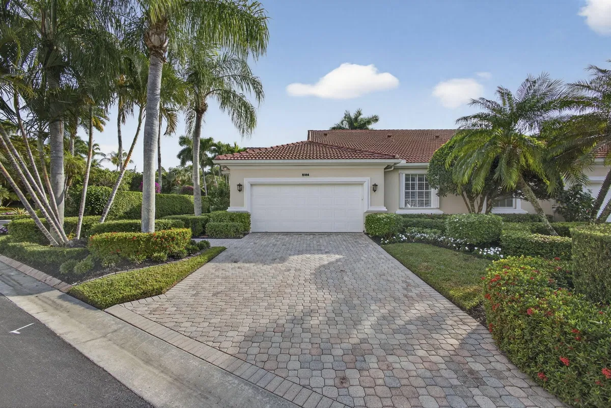 Ibis Golf & Country Club Residence