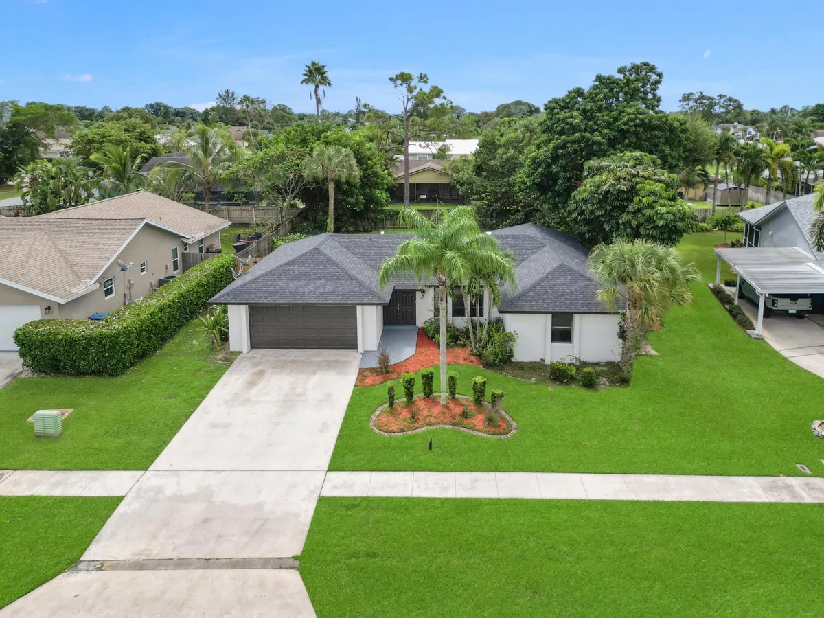 Residence photo 4