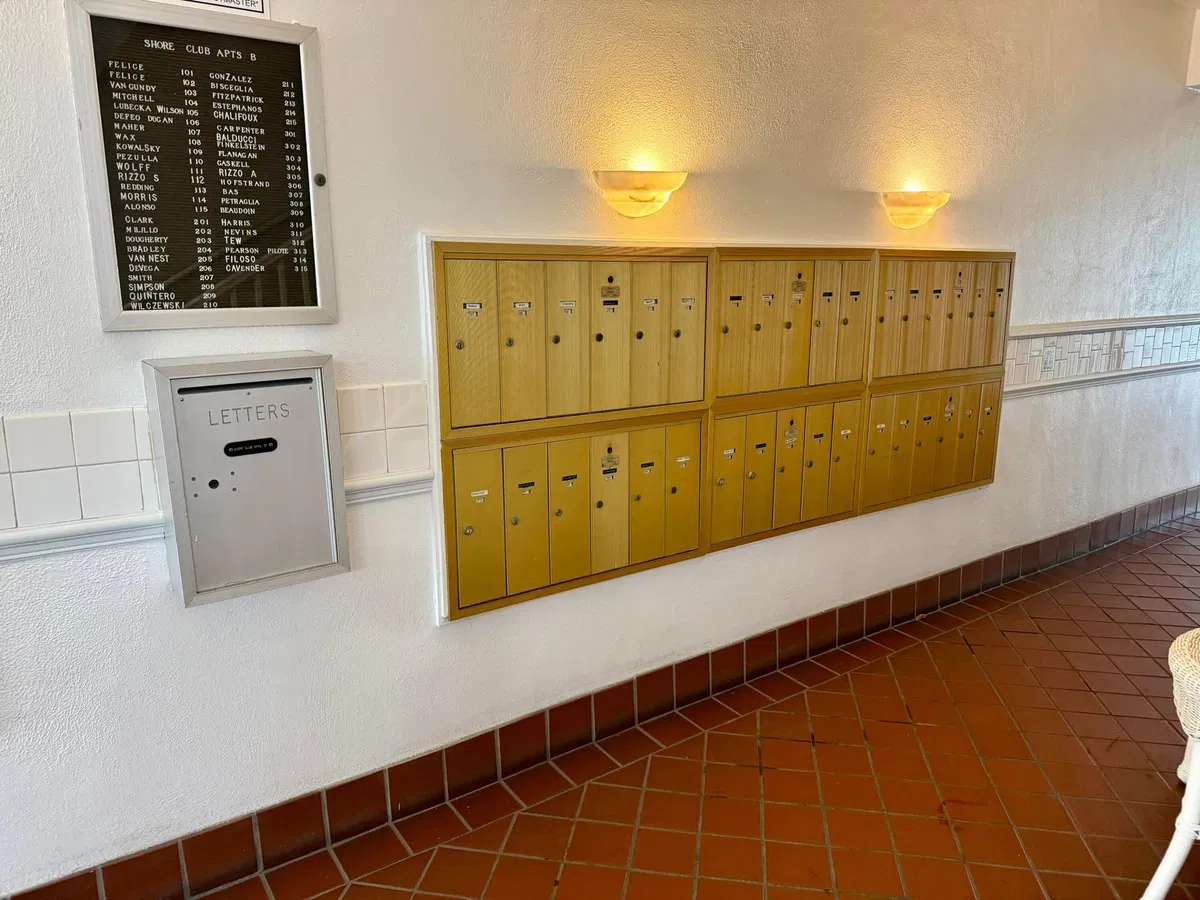 Unit 106 photo 31