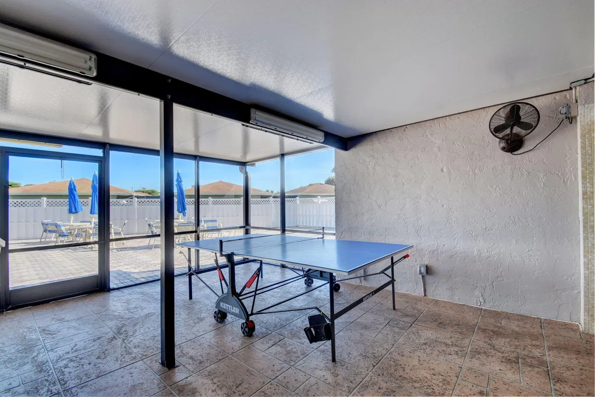 Residence photo 40