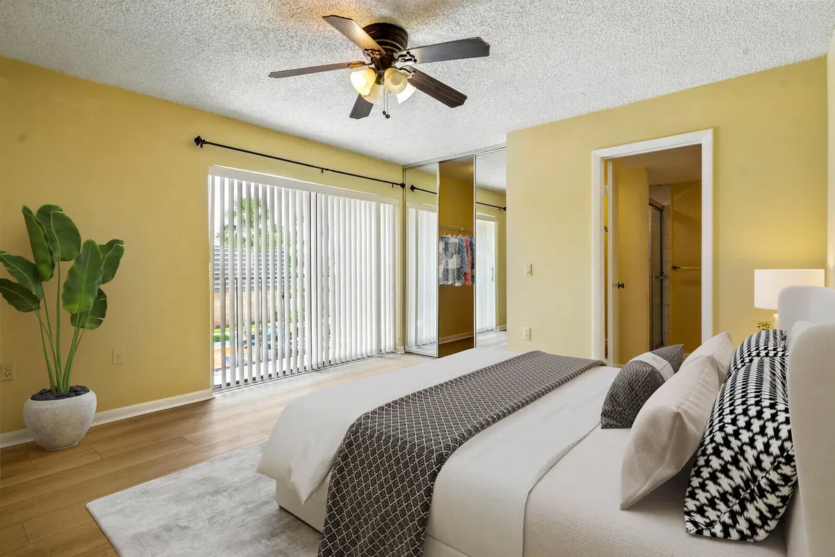 Residence photo 19