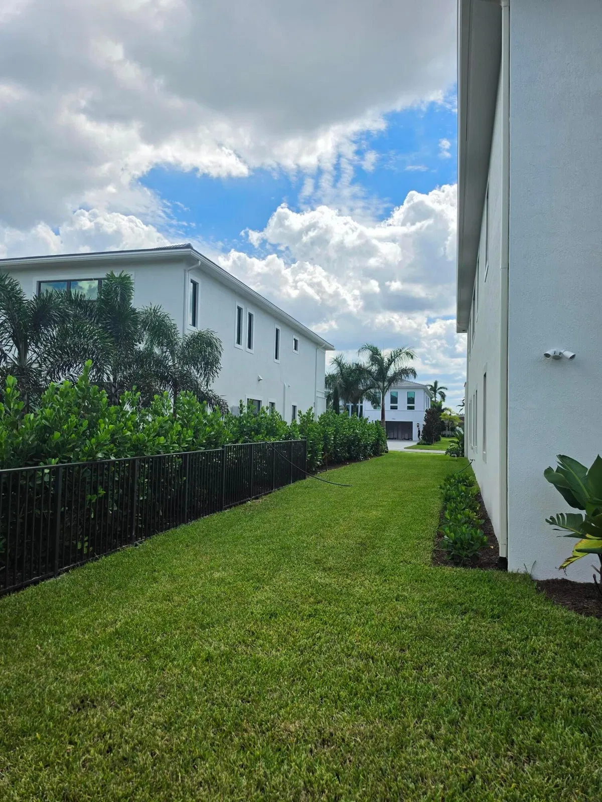 Residence photo 4