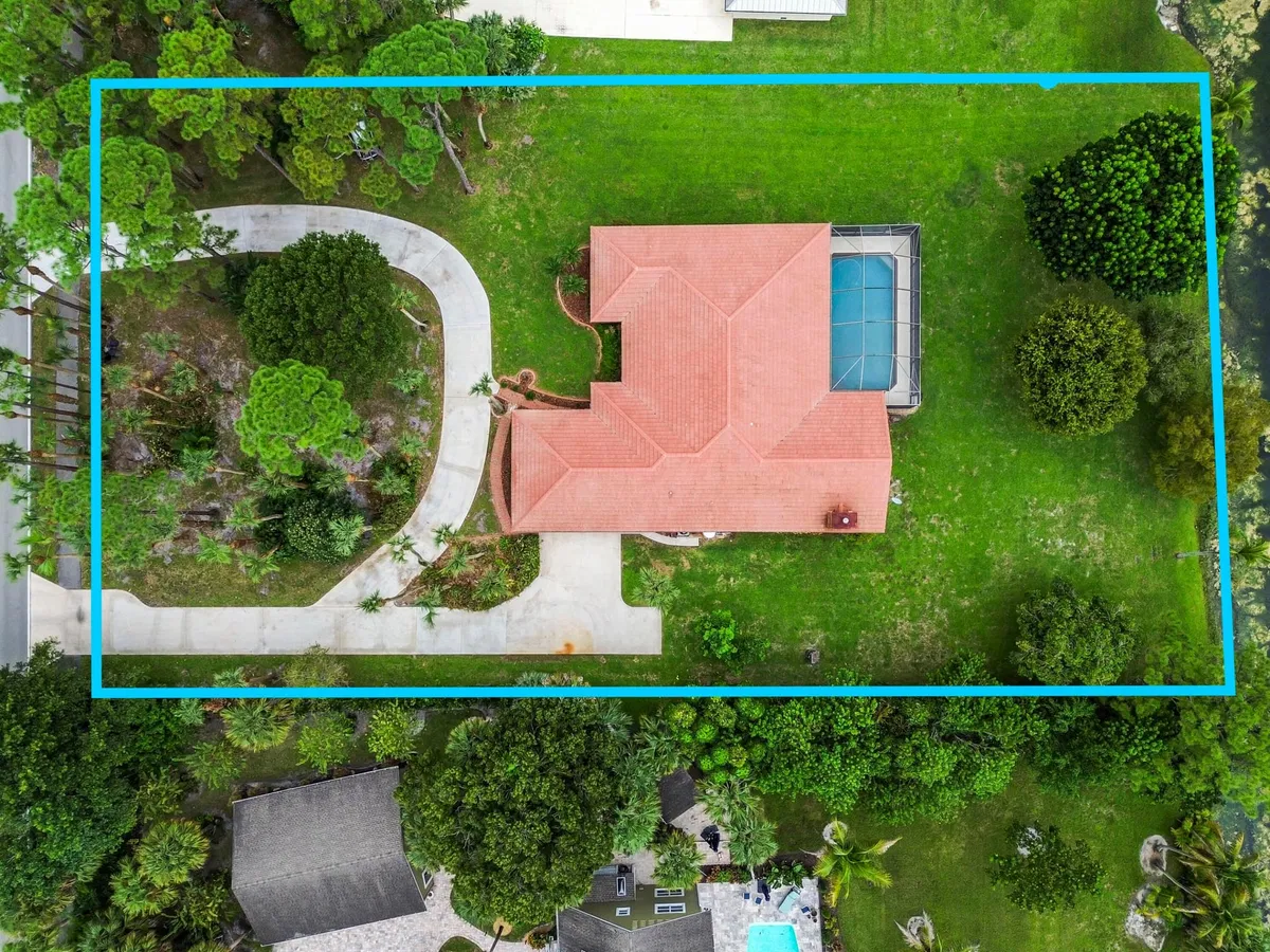 Residence photo 4