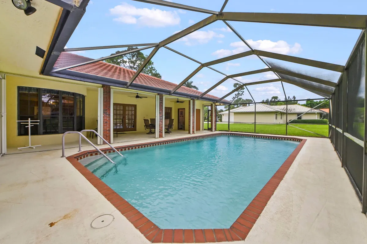 Residence photo 40