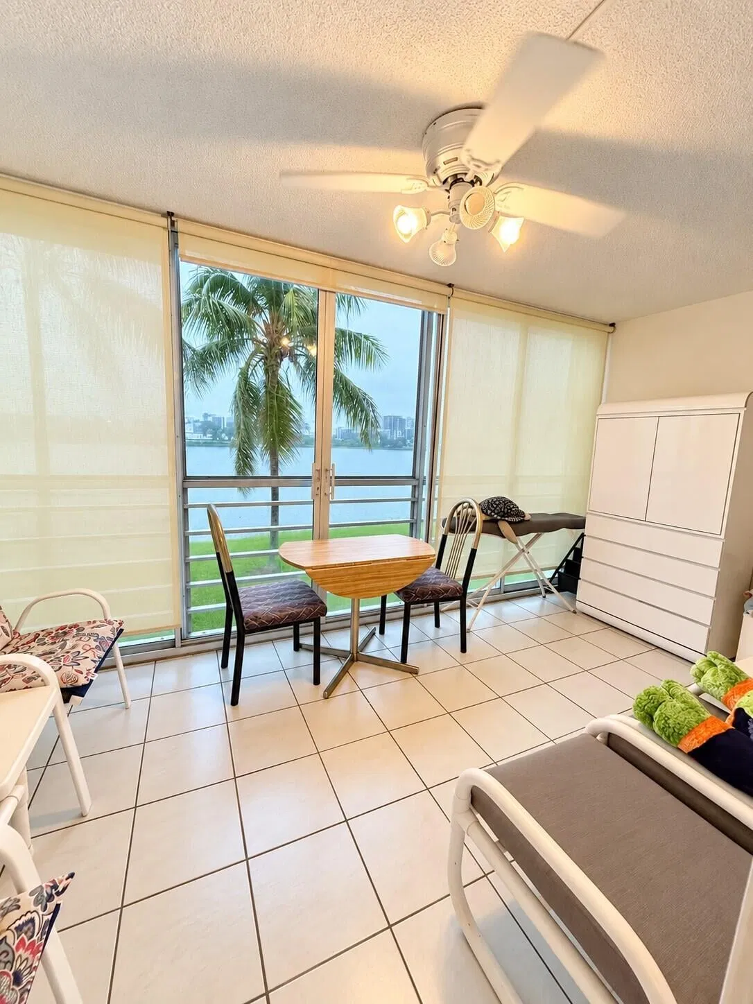 Unit 2035 photo 16