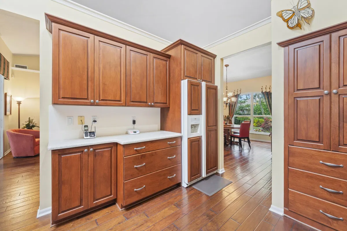 Residence photo 10