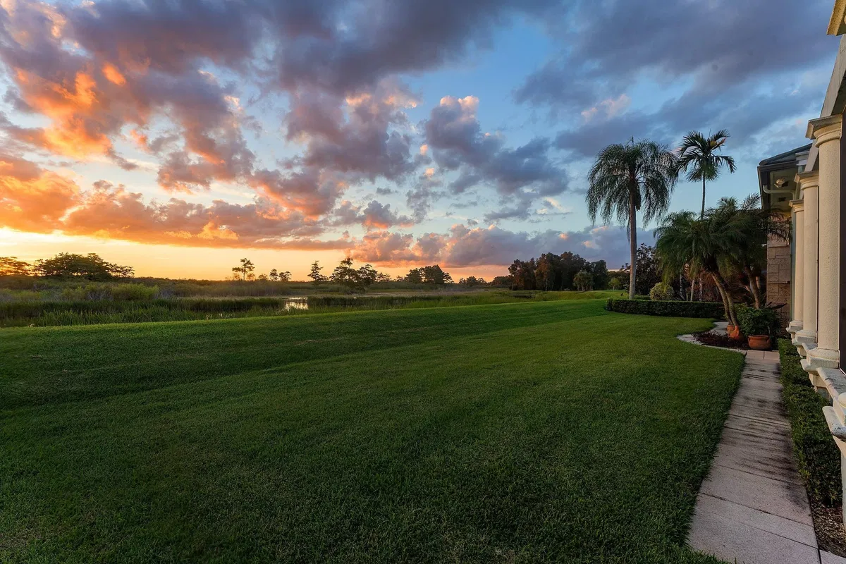 PGA National Palm Beach Gardens Residence photo 46