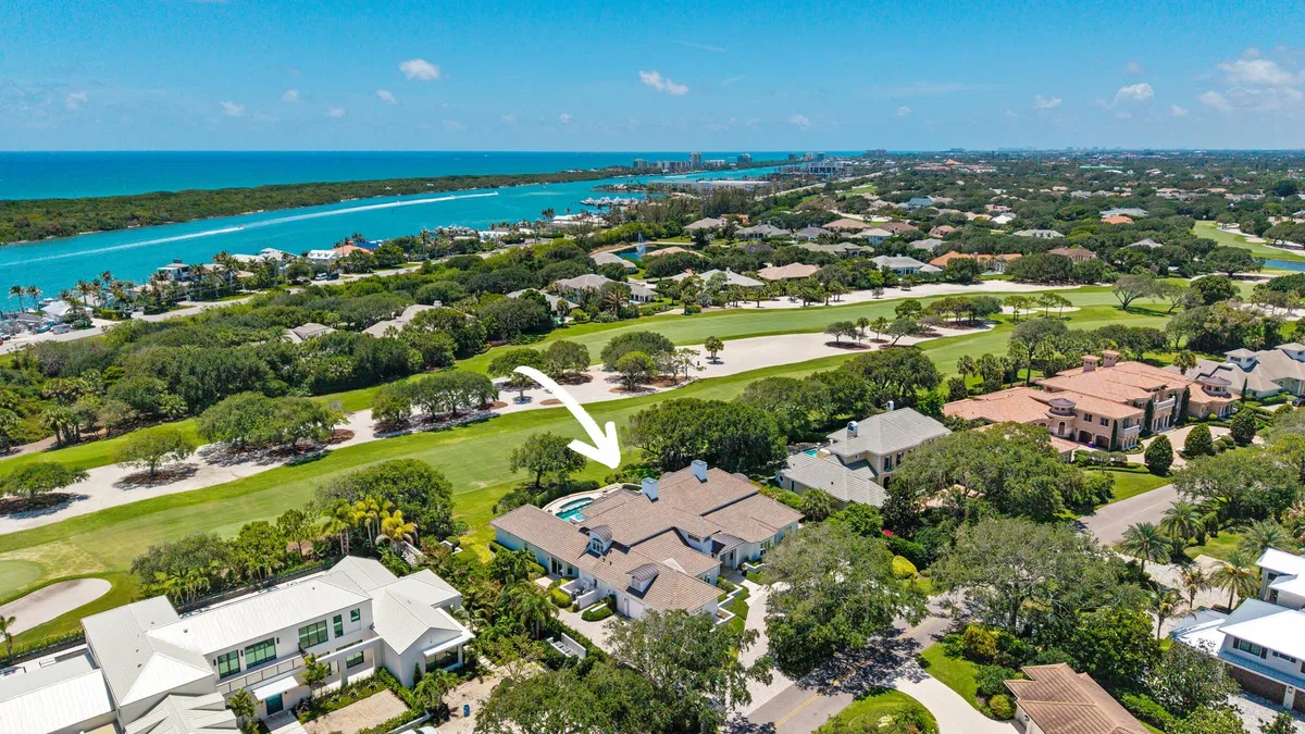 Jupiter Hills Residence photo 61