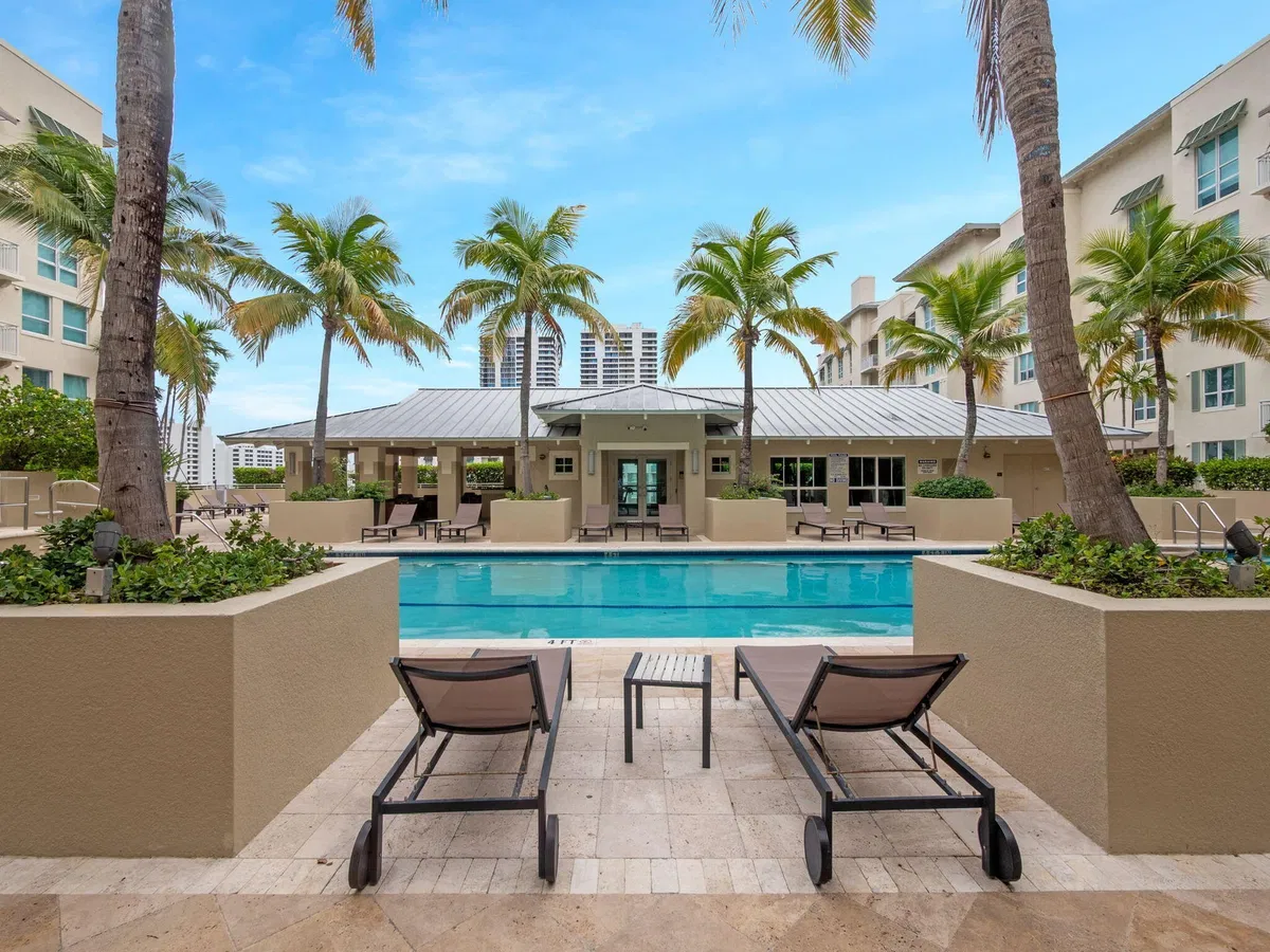 City Palms Unit 918