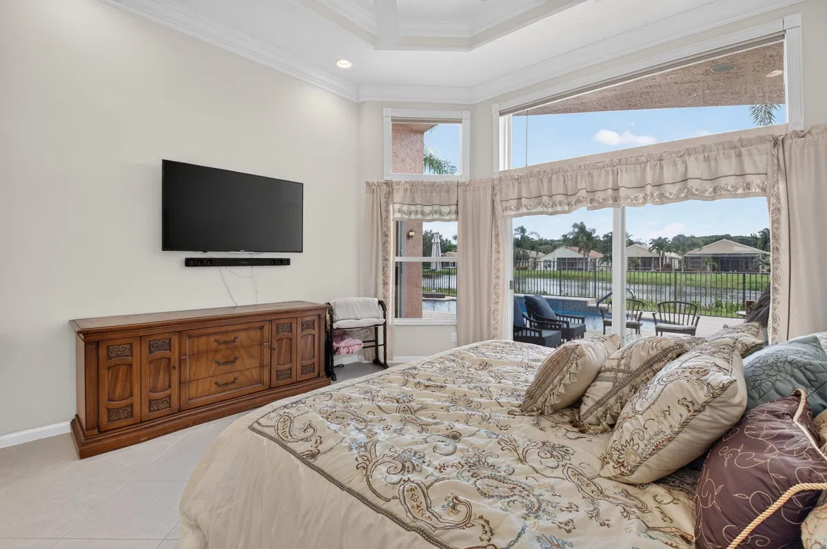 Residence photo 28