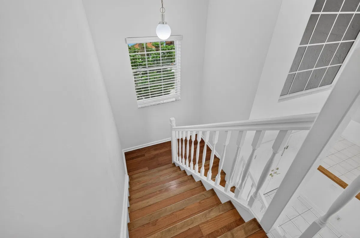 Residence photo 43