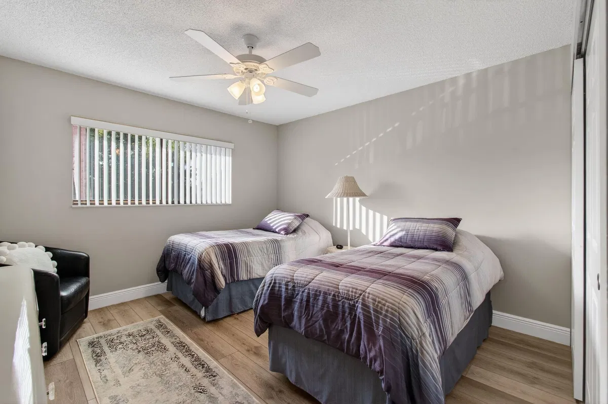 Unit 204 photo 37