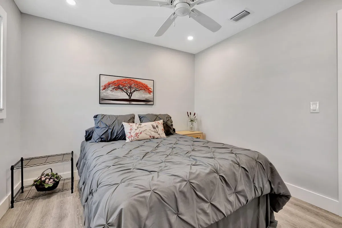 Residence photo 22