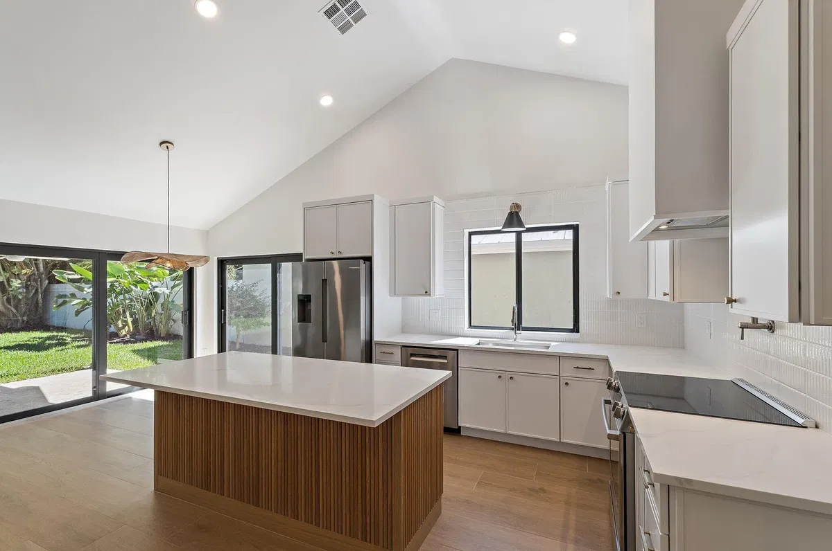 Residence photo 10