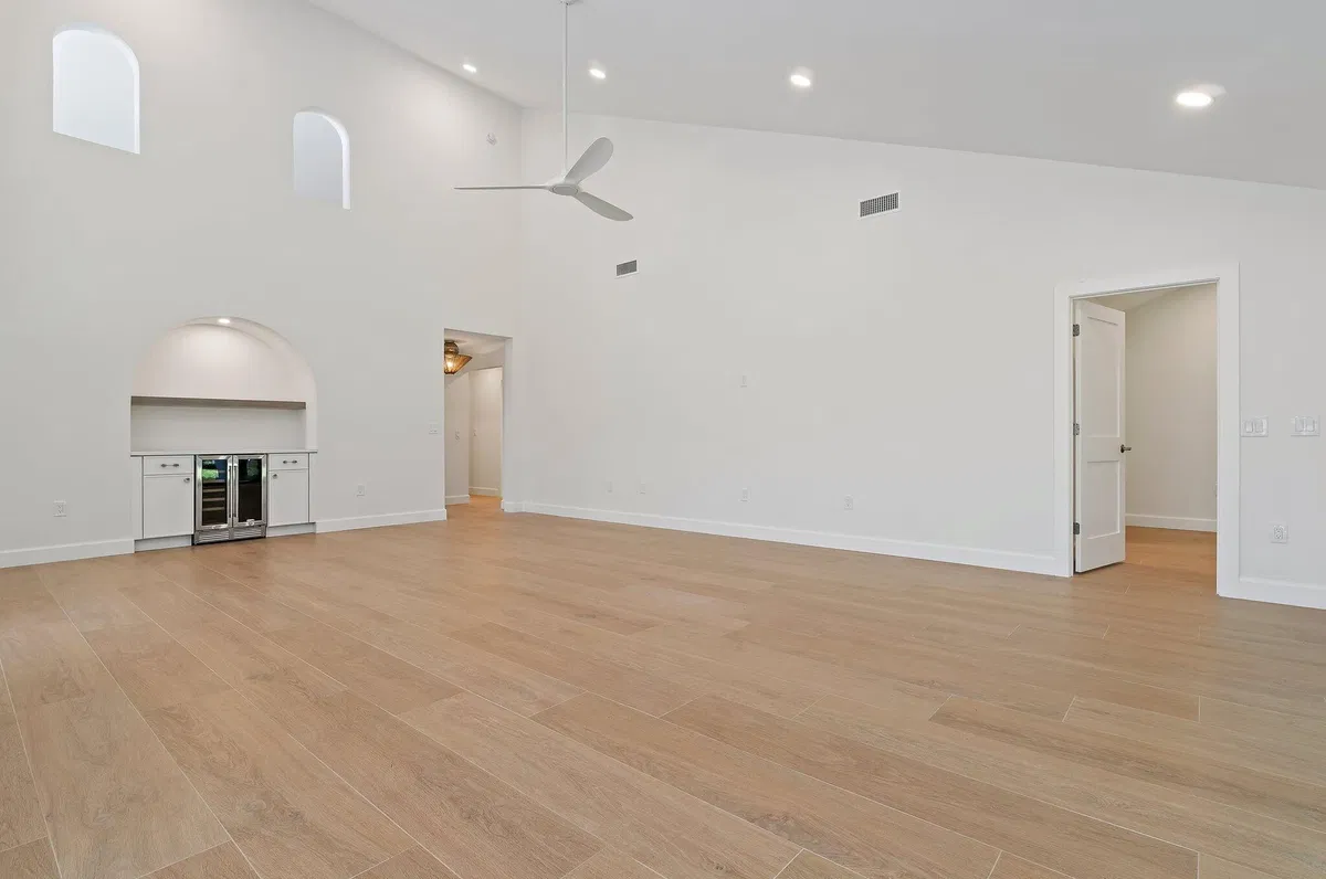 Residence photo 19