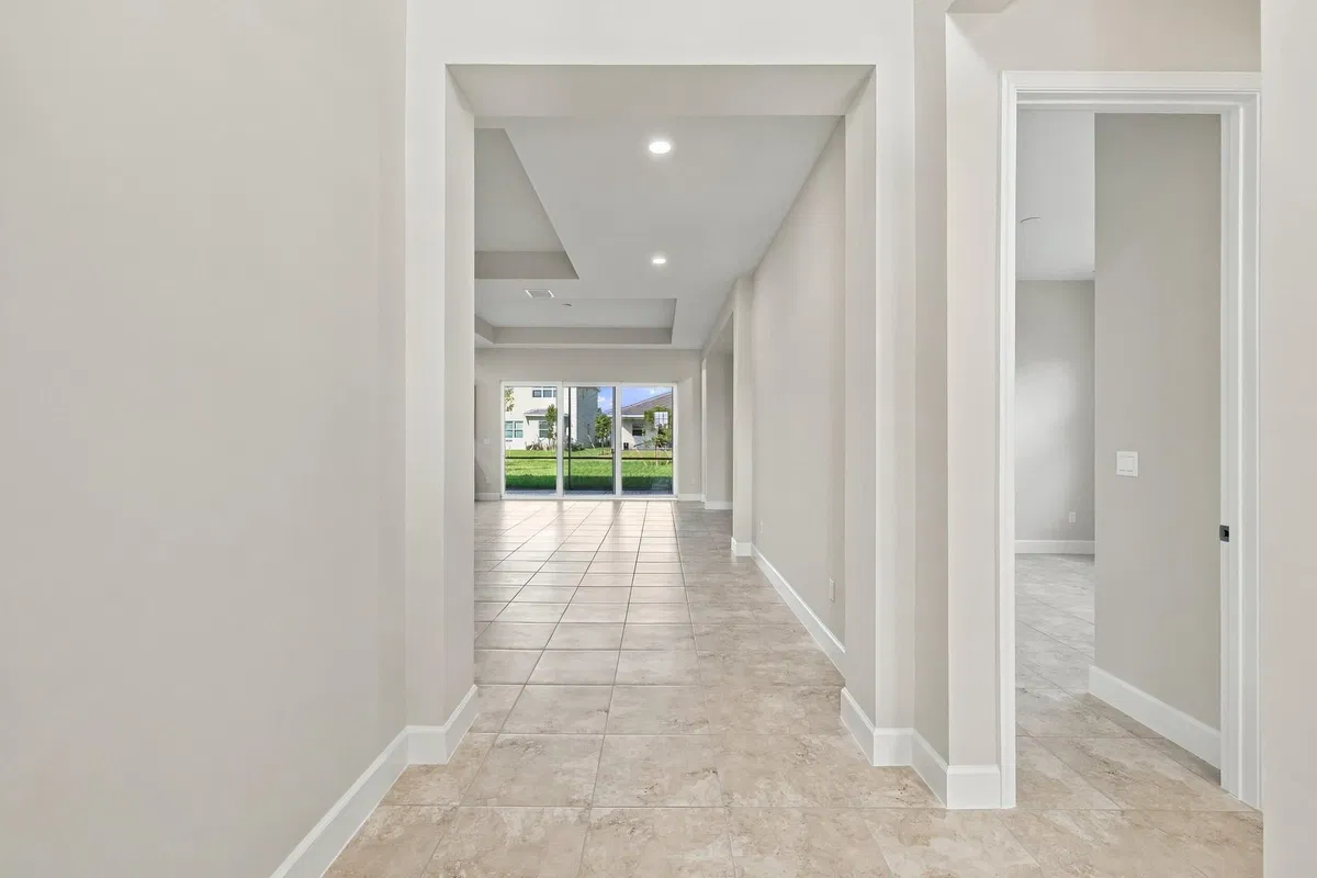 Residence photo 10