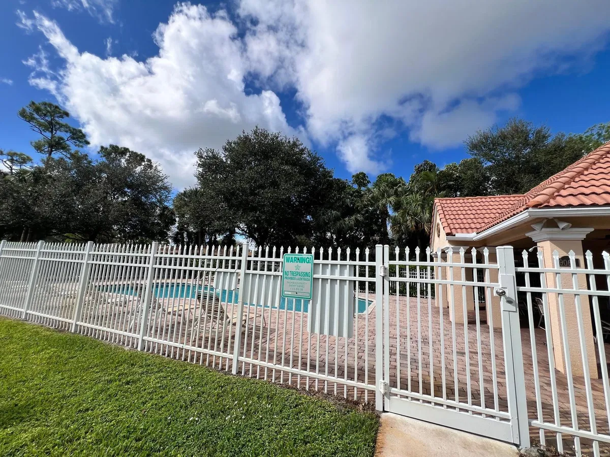 Residence photo 25