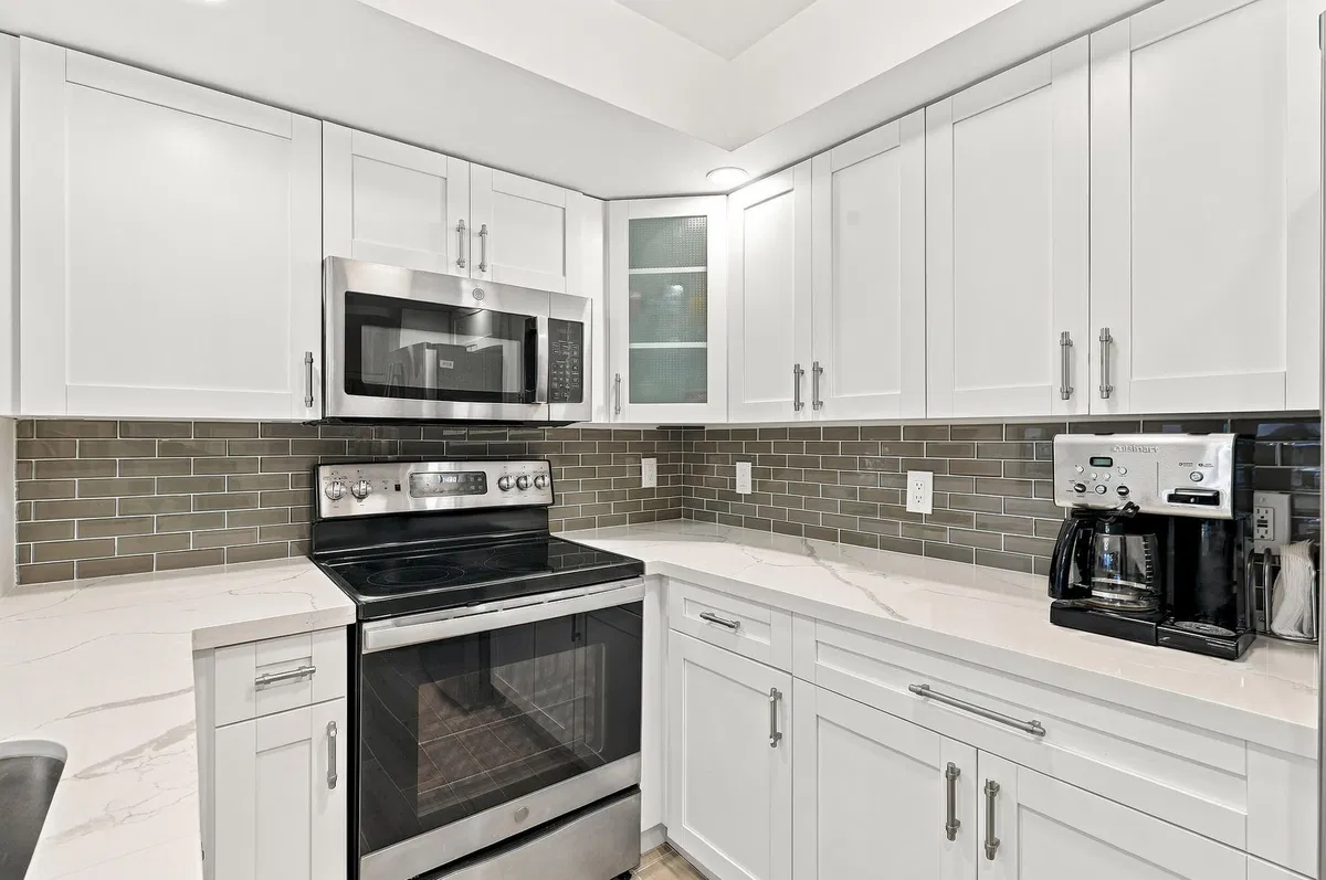 South Palm Beach Unit 611 photo 7