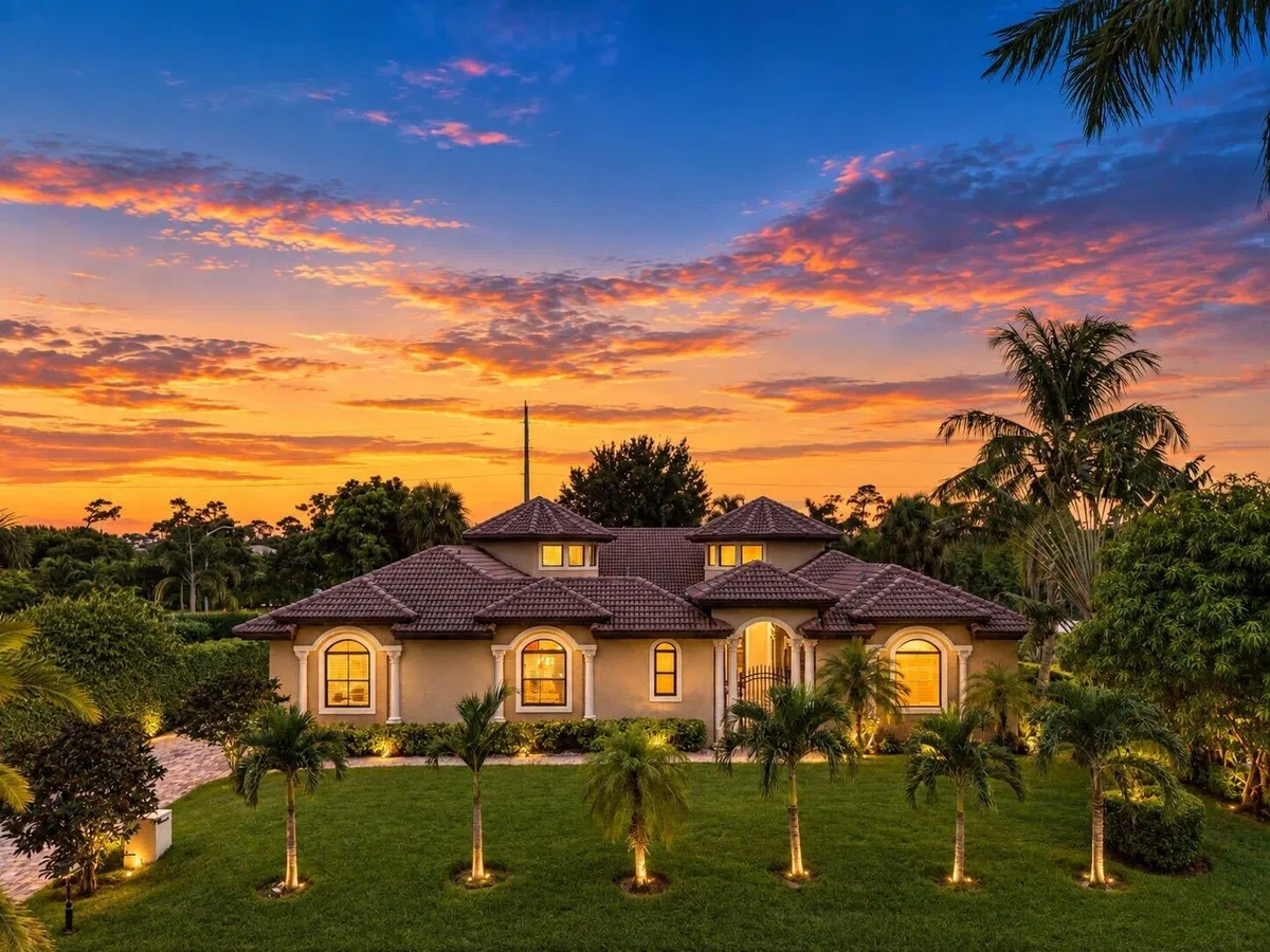 Pine Tree Golf Club Residence
