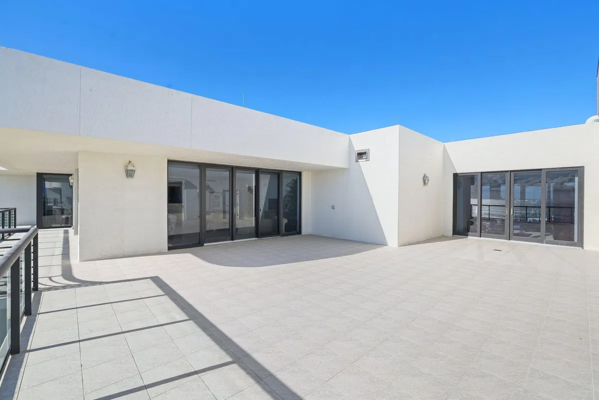  Unit 1502 photo 70