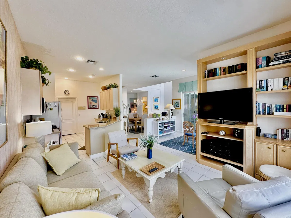 PGA National Palm Beach Gardens Residence photo 16