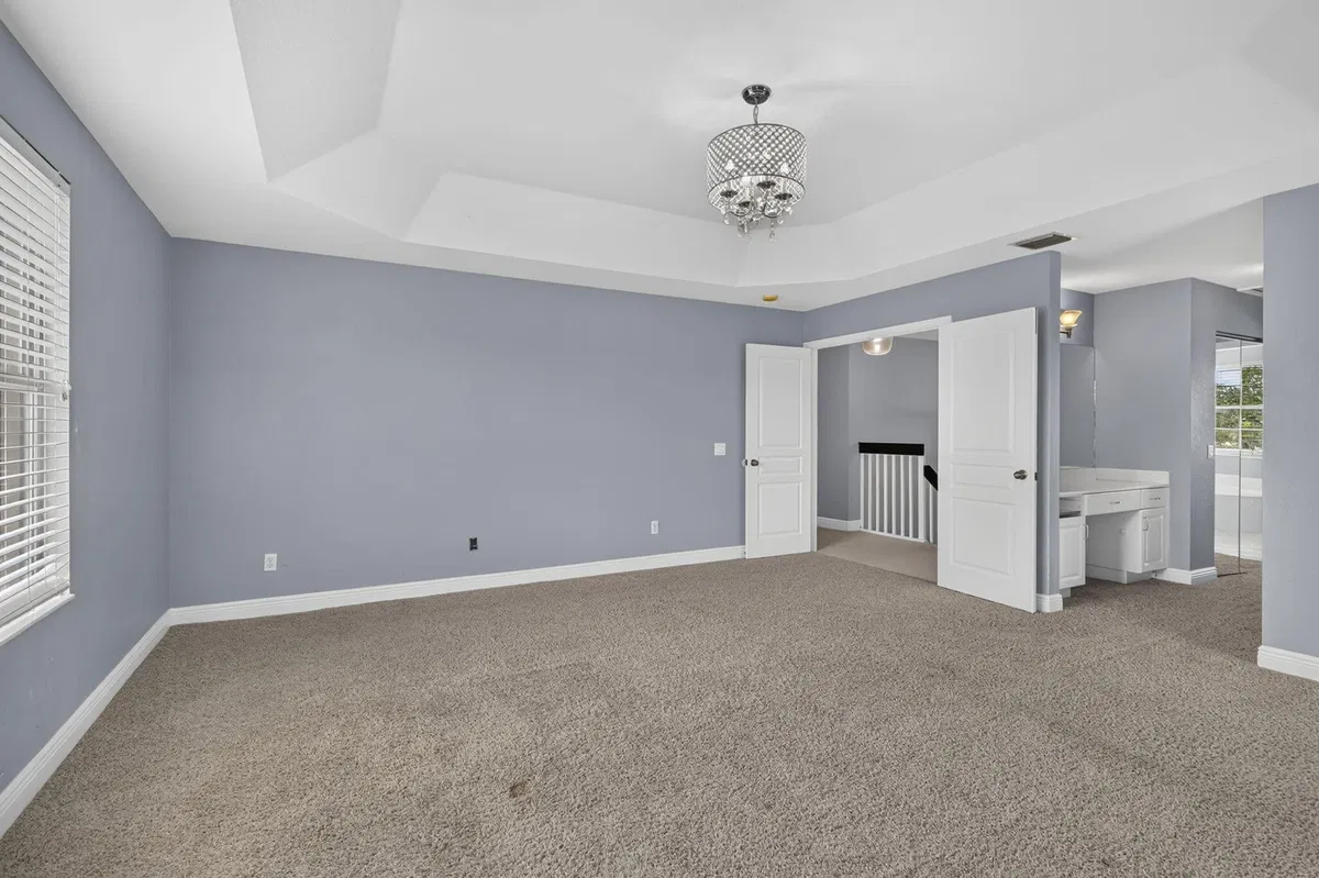Residence photo 19