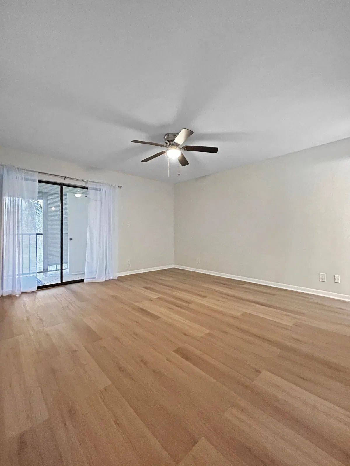  Unit 107 photo 7