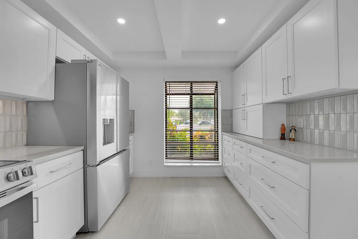 Residence photo 4