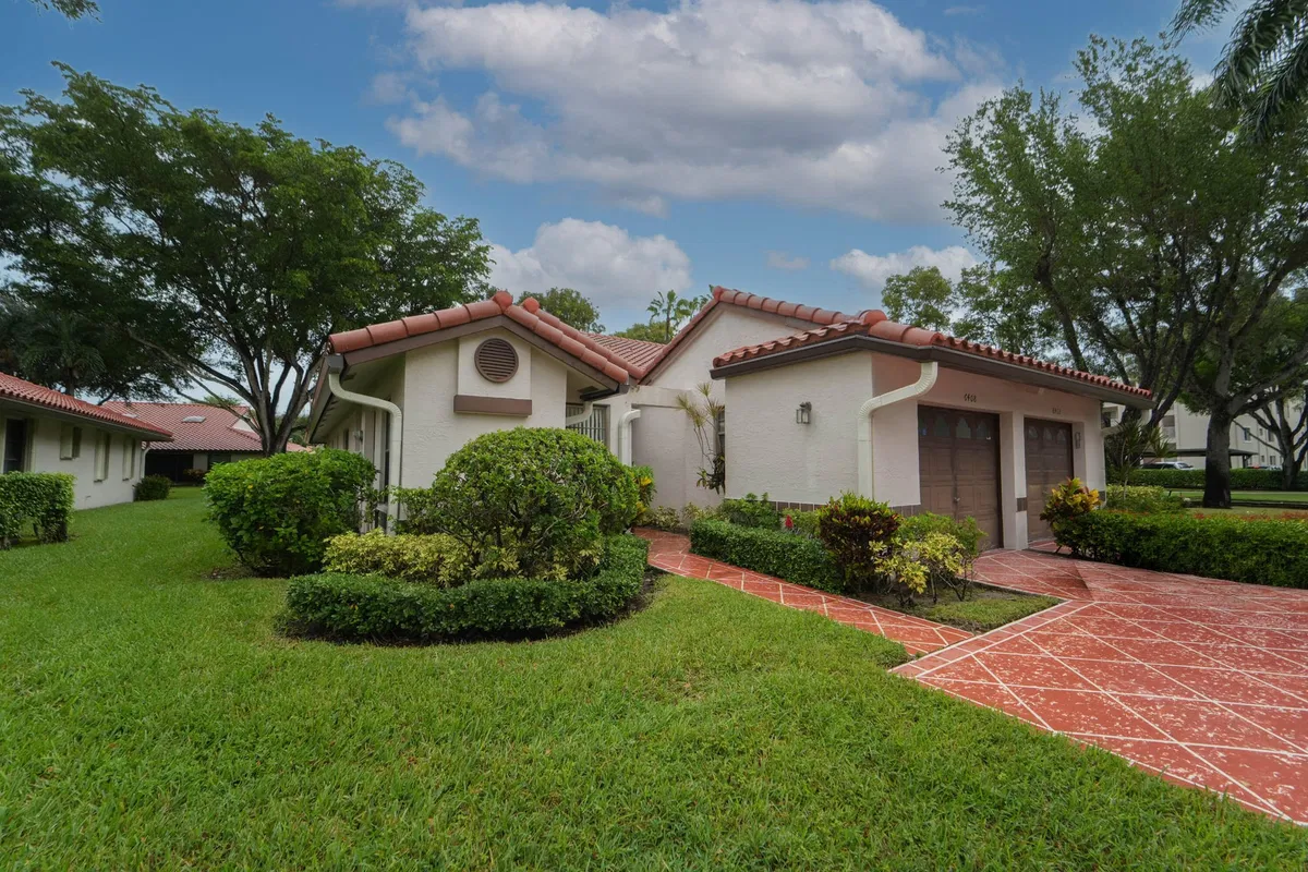 Residence photo 22