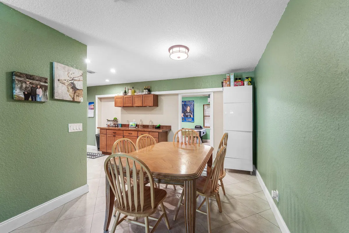 Residence photo 13