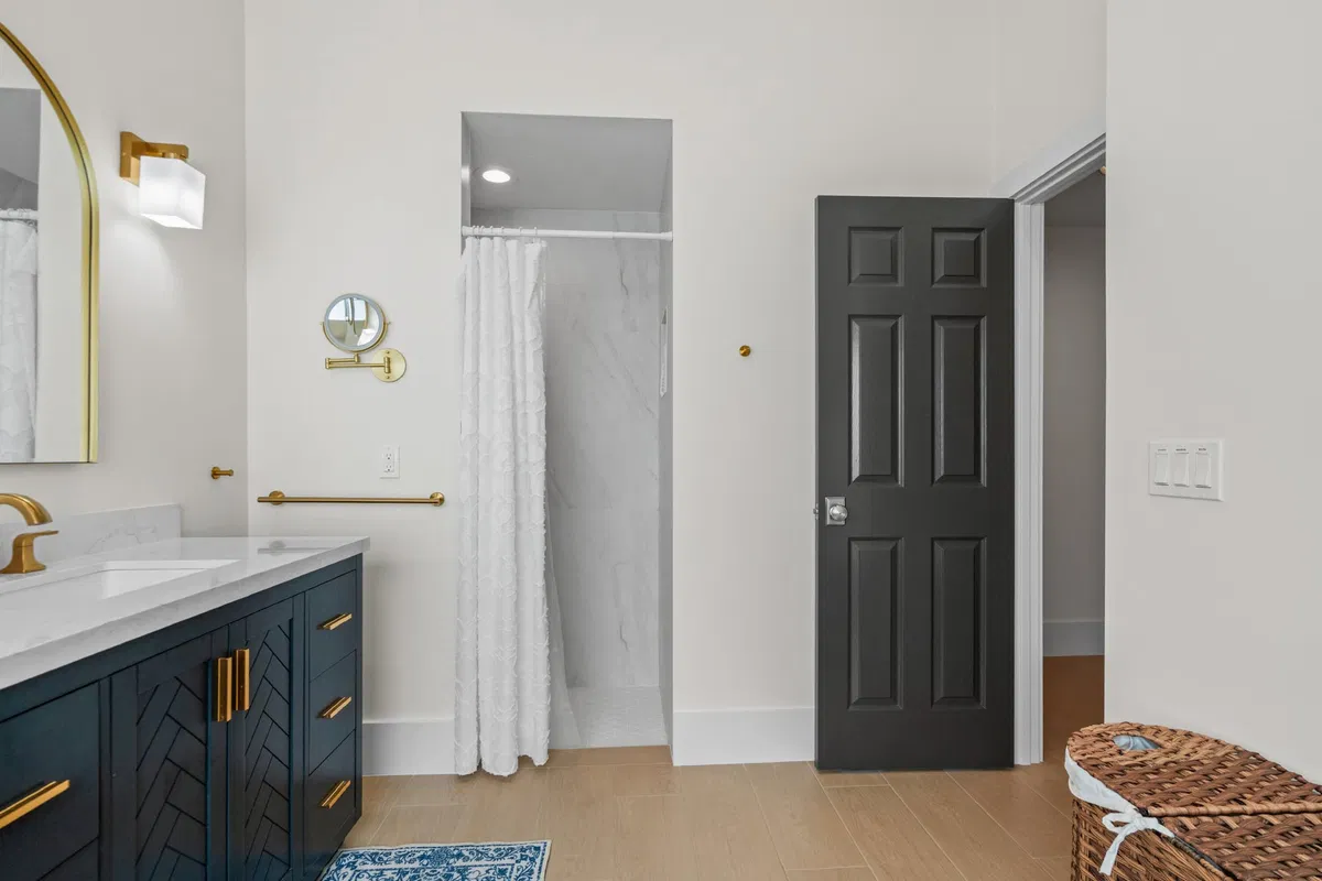 Residence photo 16