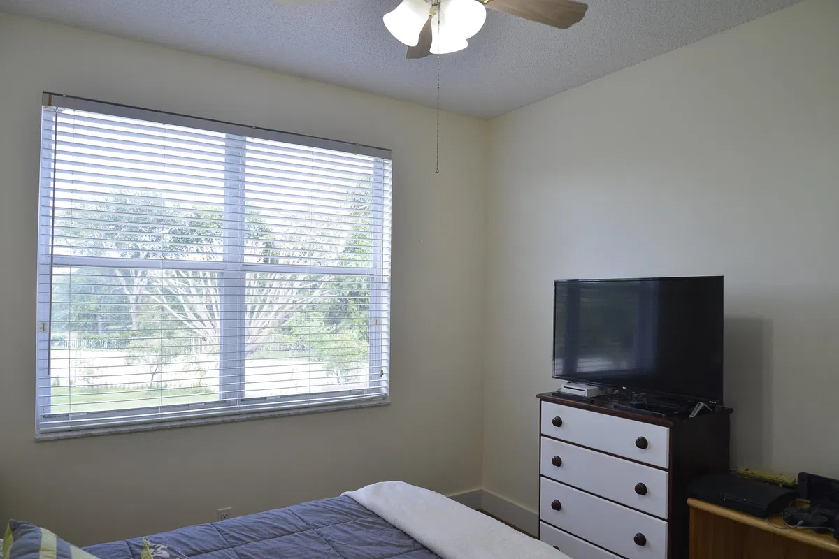 Residence photo 37