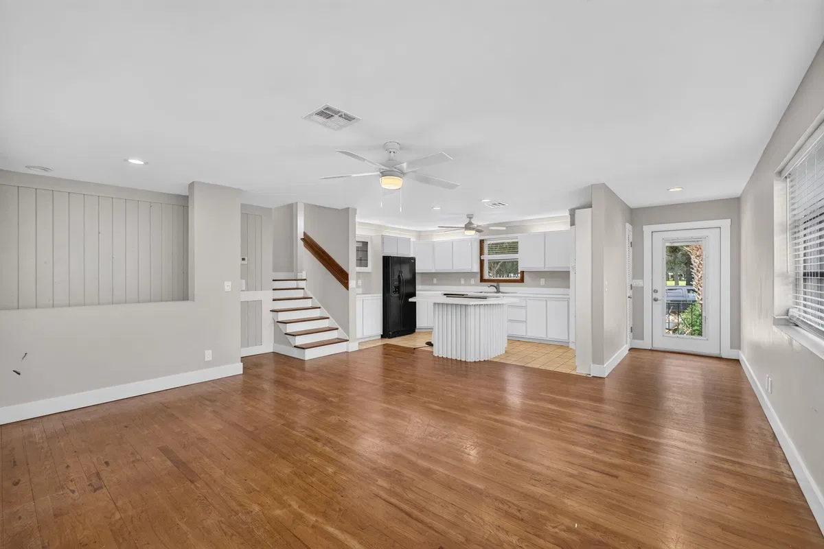 Residence photo 10