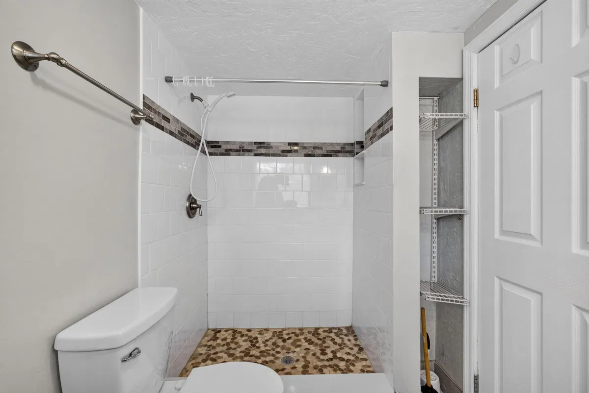 Residence photo 25