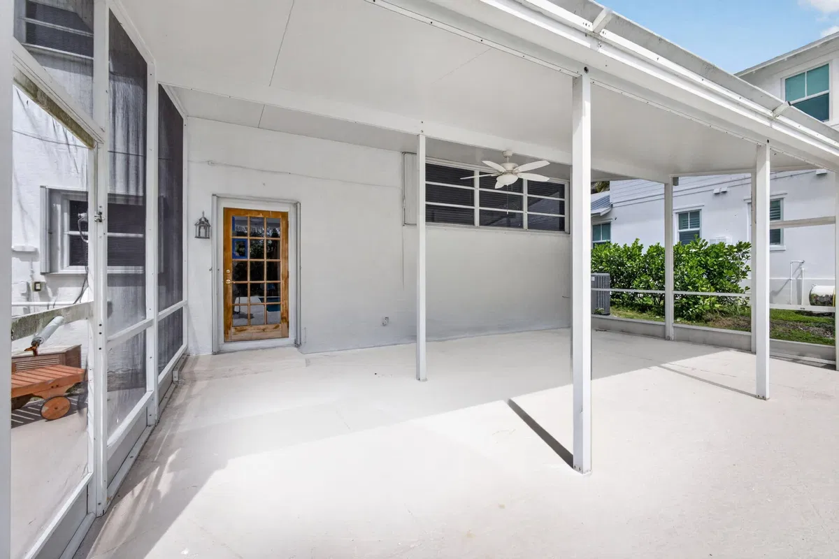 Residence photo 40