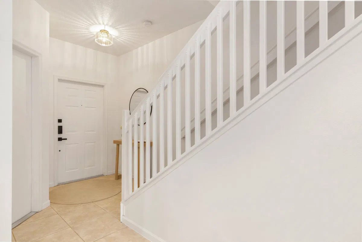 Residence photo 4