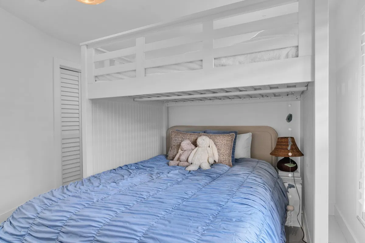  Residence photo 25