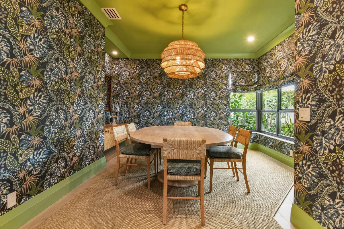 Frenchman's Creek Residence photo 28
