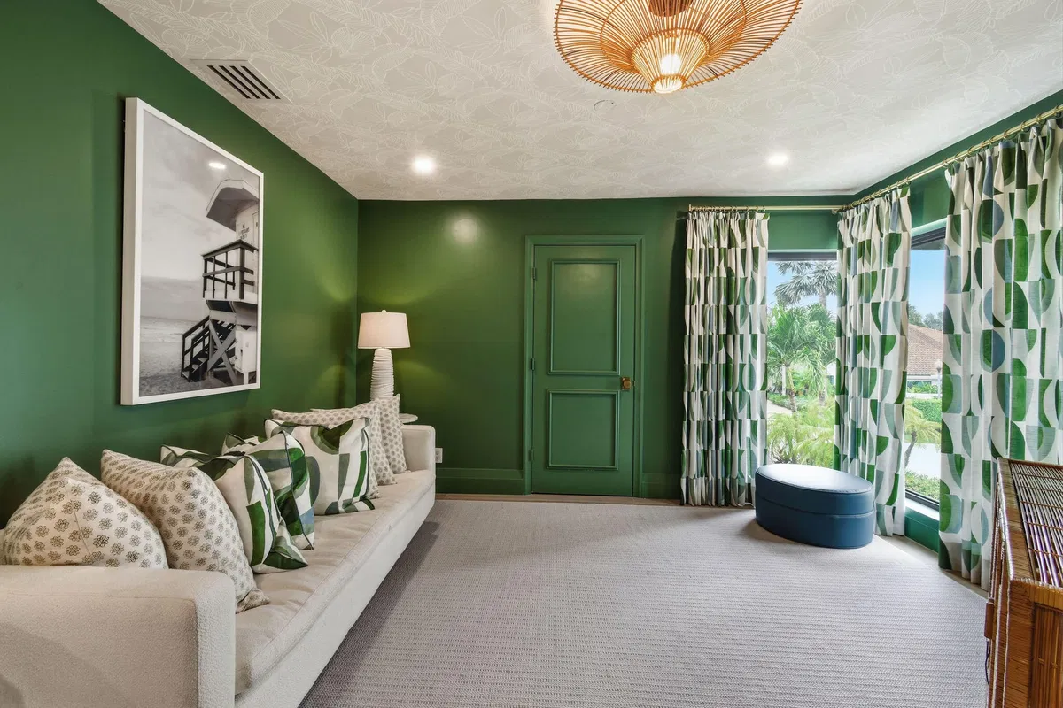 Frenchman's Creek Residence photo 40