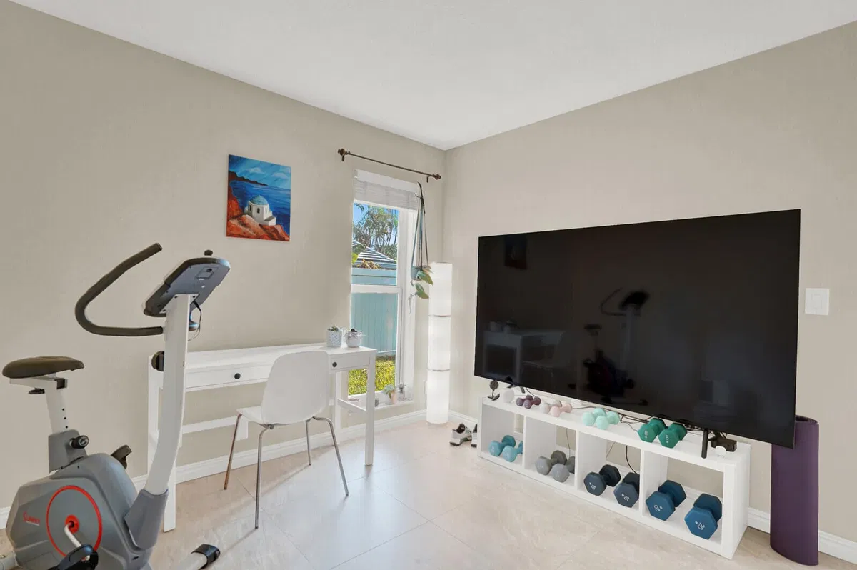  Residence photo 19