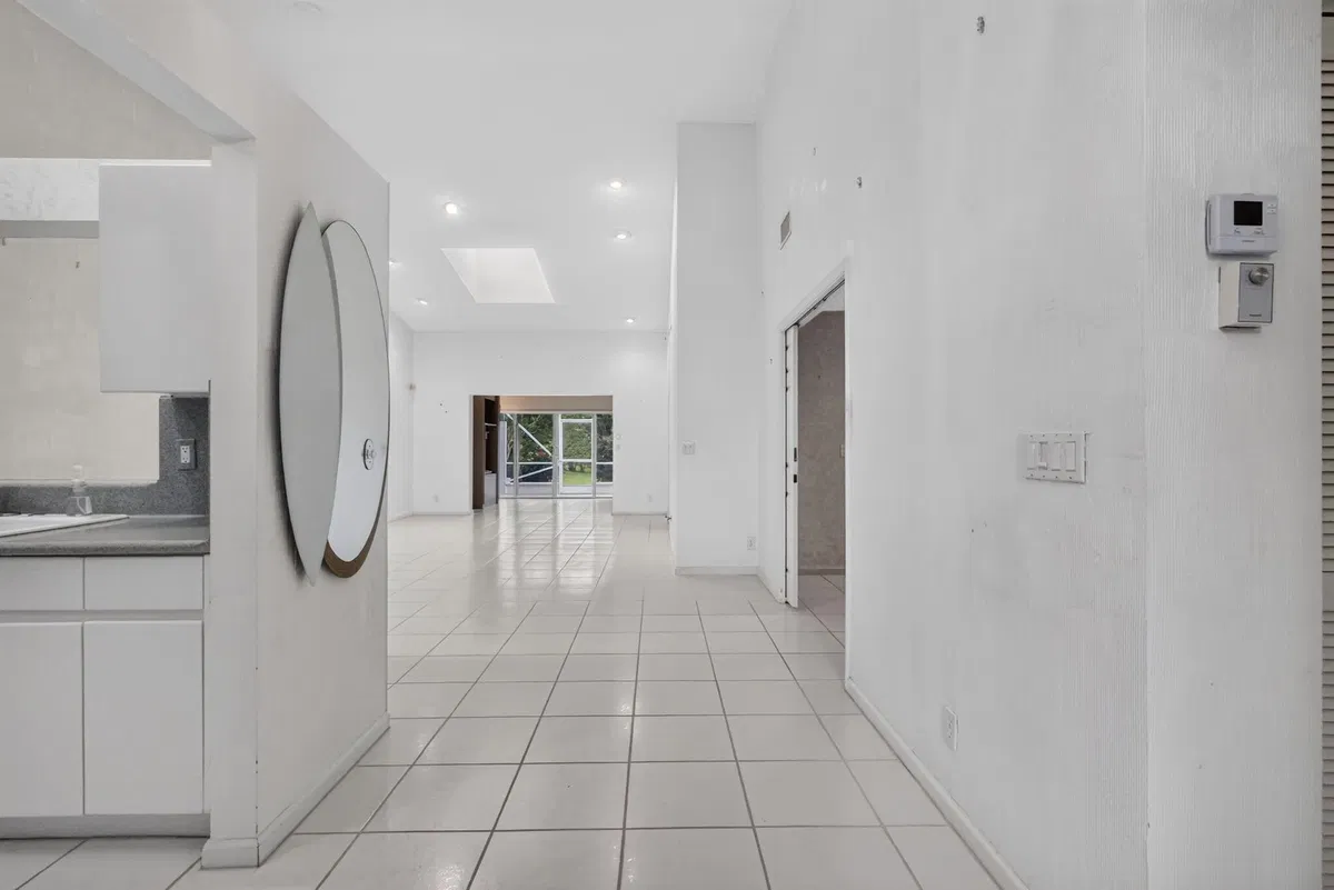 Residence photo 7