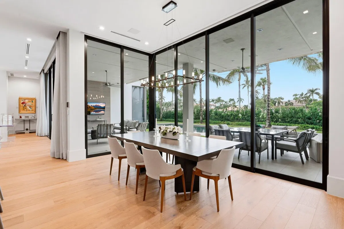 Royal Palm Yacht and Country Club Residence photo 10