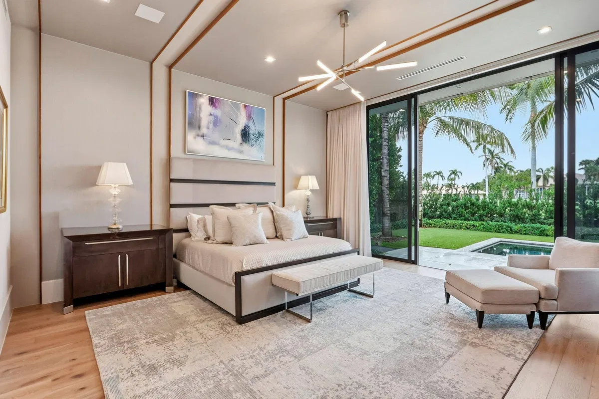 Royal Palm Yacht and Country Club Residence photo 19